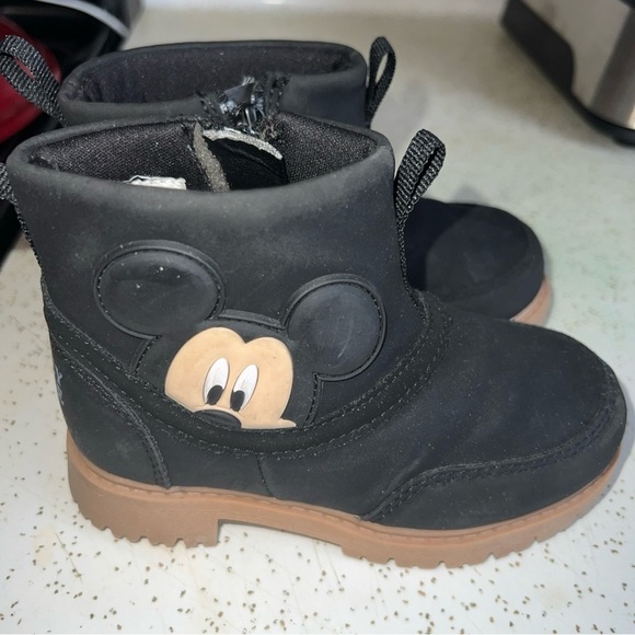 Disney Toddler Size 7 Mickey Mouse Boots Shoe - Picture 6 of 10
